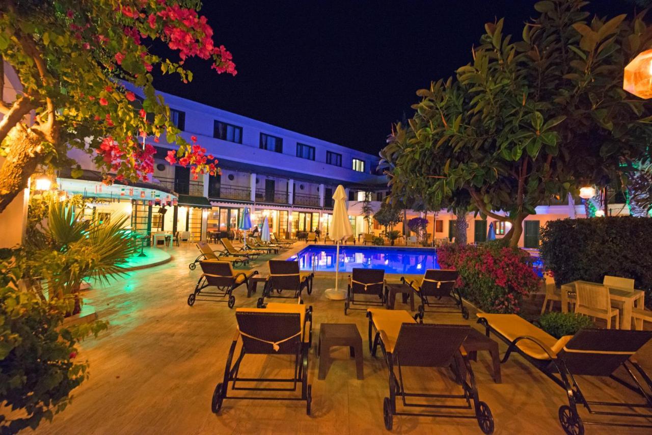 Hotel Bleu Nuit Bodrum Extérieur photo