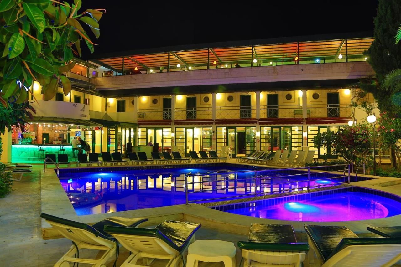 Hotel Bleu Nuit Bodrum Extérieur photo