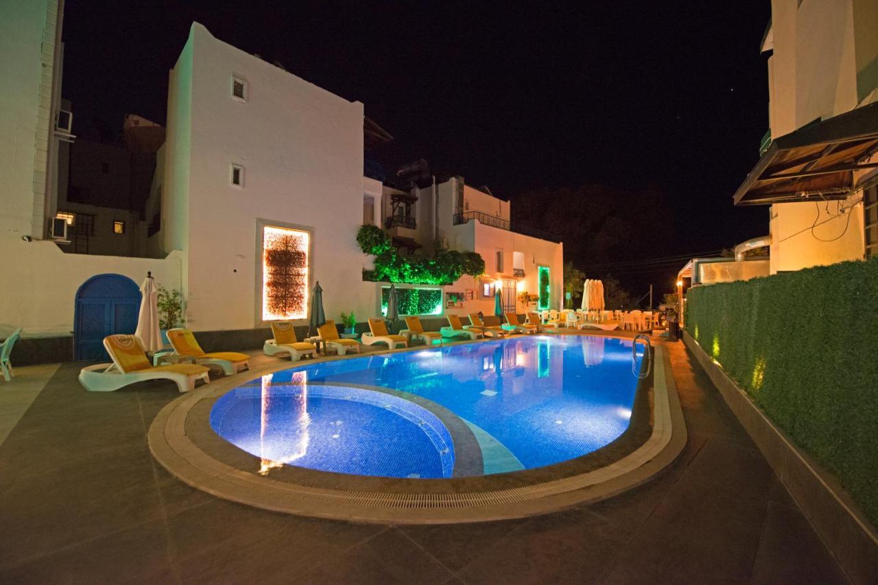 Hotel Bleu Nuit Bodrum Extérieur photo